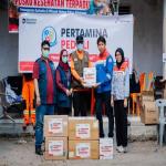 Pertamina Patra Niaga Regional Sumbagut Gerak Cepat Salurkan Bantuan Penanggulangan Asap di Kerumutan, Pelalawan